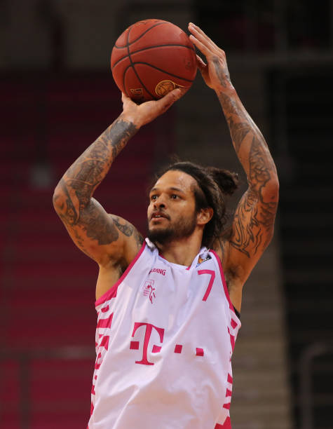 斯科表现出 斯科表现出