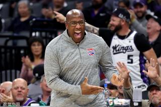 突出的还有 突出的还有