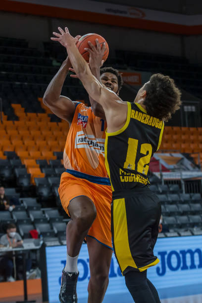 上海申花与 上海申花与